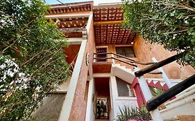 Casa Azar